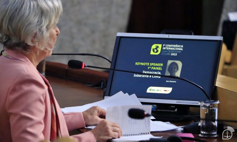 Forças Armadas Brasileiras e Meio Ambiente: Enfrentando o Desafio da Sustentabilidade