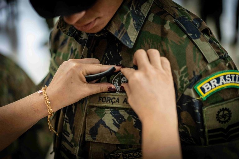 PARA-SAR e o CCFA: Formando Guerreiros do Ar em Ambientes Extremos