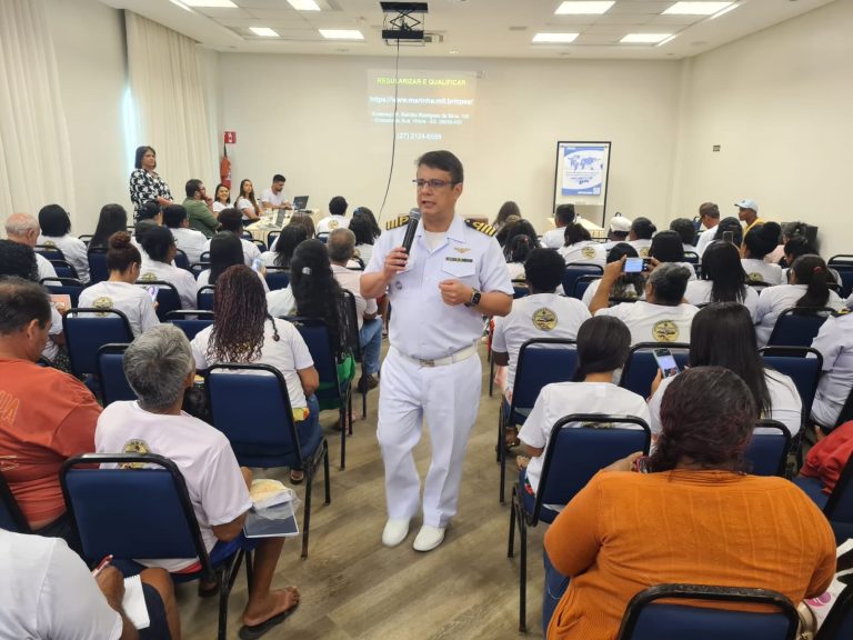 Capitania dos Portos do Espírito Santo Brilha no 1° Seminário ‘Pesca Forte e Solidária
