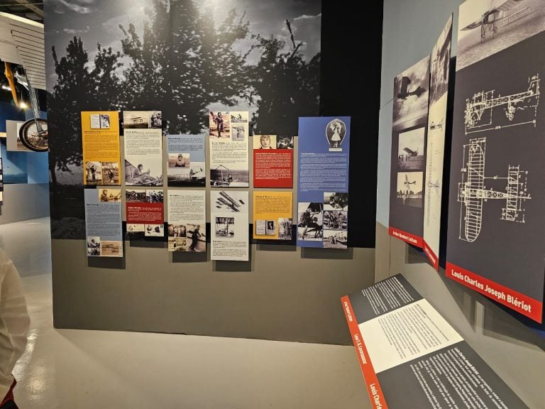 Farol Santander SP celebra 150 anos de Santos Dumont com exposição inédita