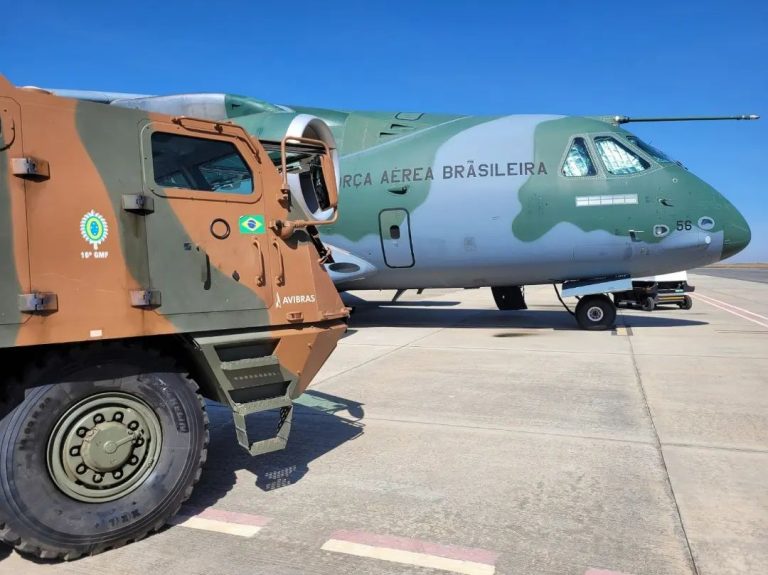 KC-390 Millennium: Destaque na Operação ZEUS ao Transportar Veículo Astros MK-6
