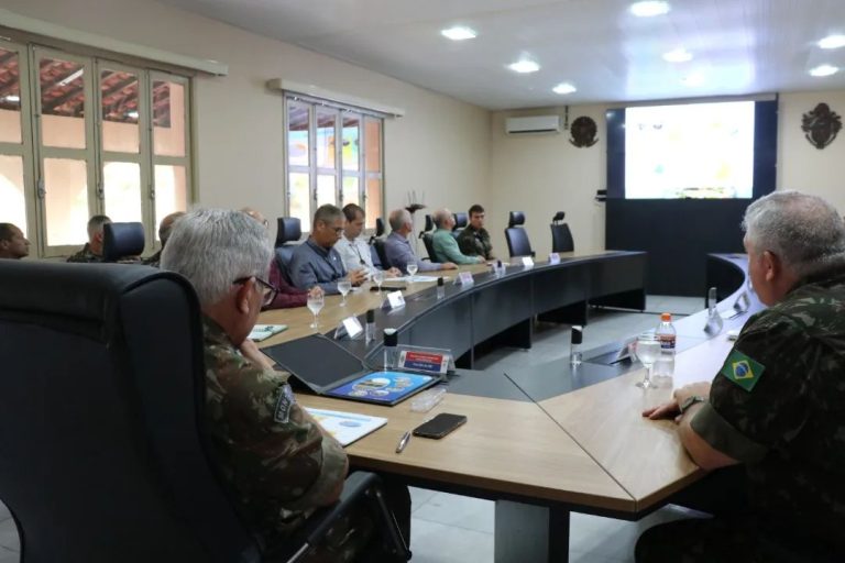Comandante Militar do Nordeste realiza primeira inspeção na Guarnição de João Pessoa