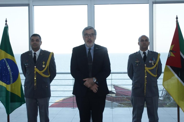 Mudança de Comando na Aditância de Defesa do Brasil em Moçambique: Implicações e Expectativas