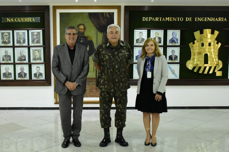 Colaboração Fortalecida: DEC e NOVACAP trocam experiências em construção de hospitais