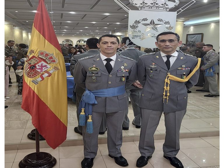 Honras e Conquistas na Diplomação do XXIV Curso de Estado-Maior das Forças Armadas da Espanha
