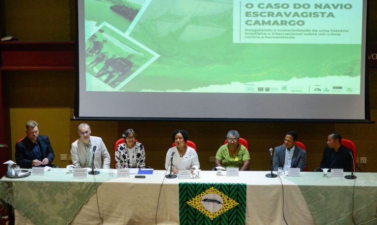 Nas Profundezas da História: O Mergulho na Memória do Quilombo Santa Rita do Bracuí
