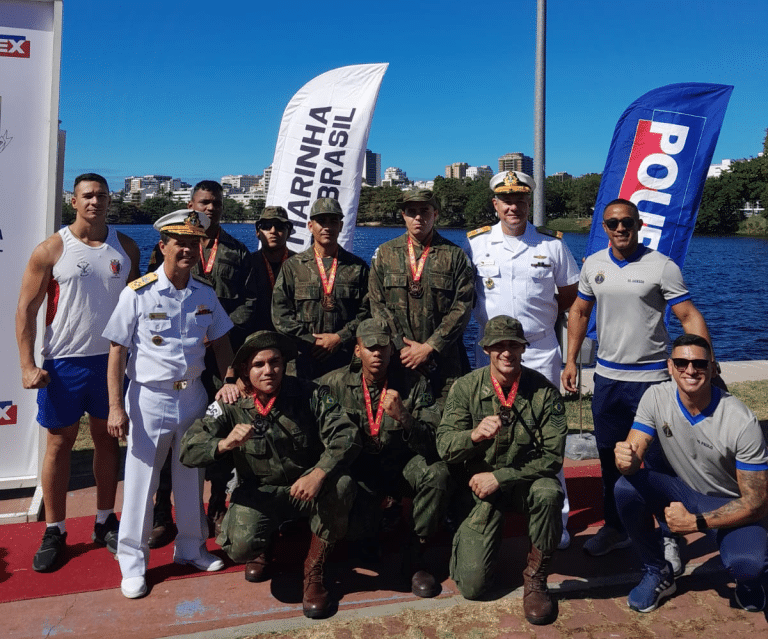 Gloriosa Participação do CFN na XIX Regata: Dedicação e Técnica em Destaque