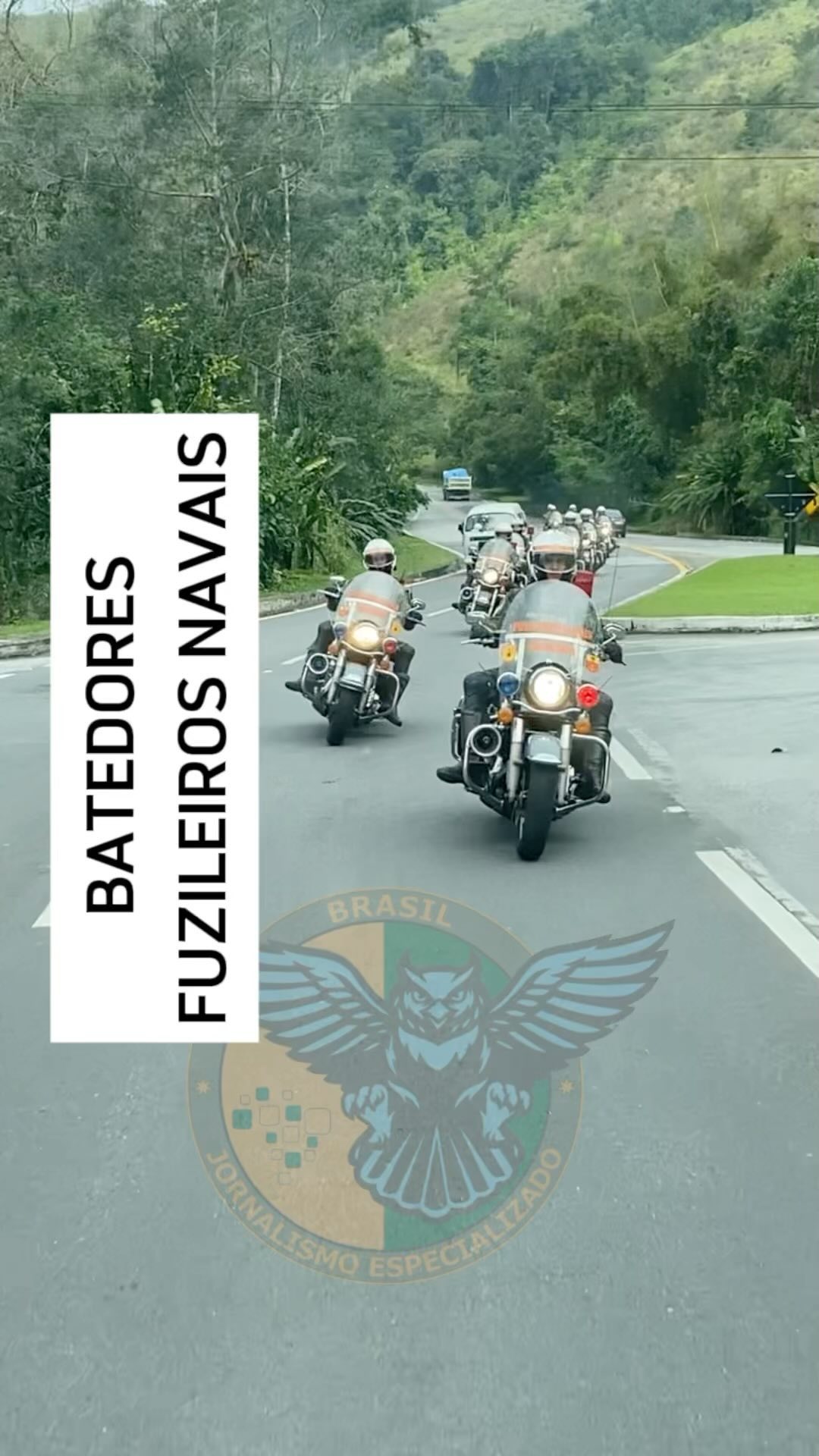 Batedores do Corpo de Fuzileiros Navais
O motociclista da Companhia de Polícia ...