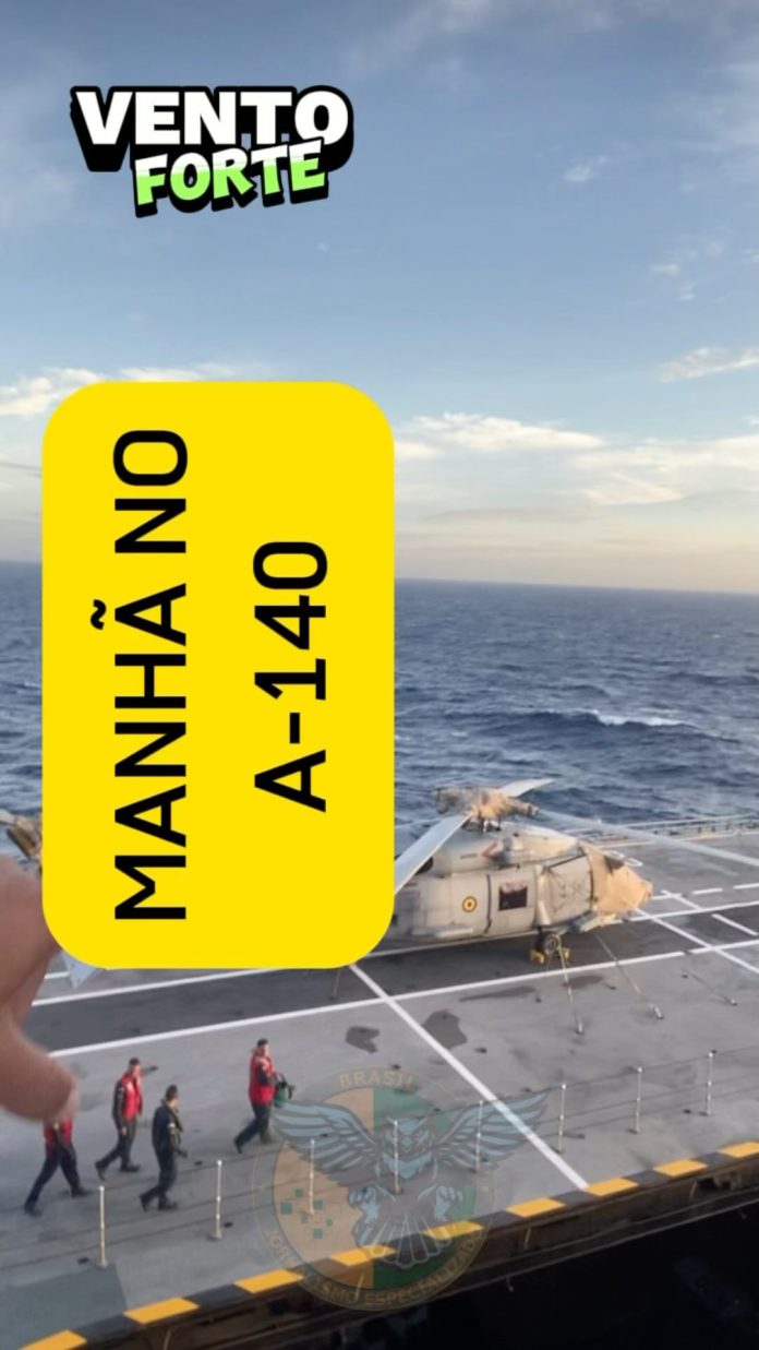 Mais uma manhã a bordo do maior navio de guerra da Marinha do Brasil. 

Muitas v...