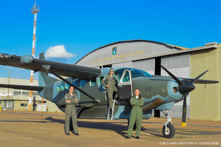 Mulheres no Comando: A Evolução Feminina na Força Aérea Brasileira