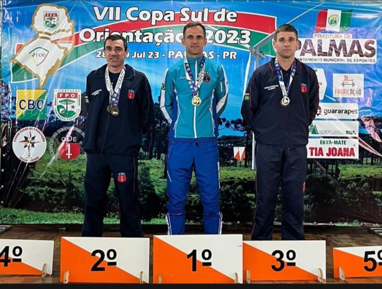 Segundo-Sargento da Marinha Brilha na Copa Sul de Orientação