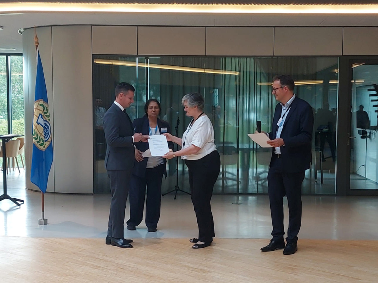 Laboratório de Análises Químicas do Exército recebe certificação internacional