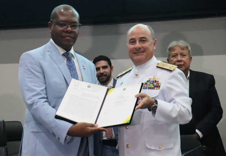 Marinha do Brasil vai produzir lanchas para atendimento a projeto social no Arquipélago do Marajó