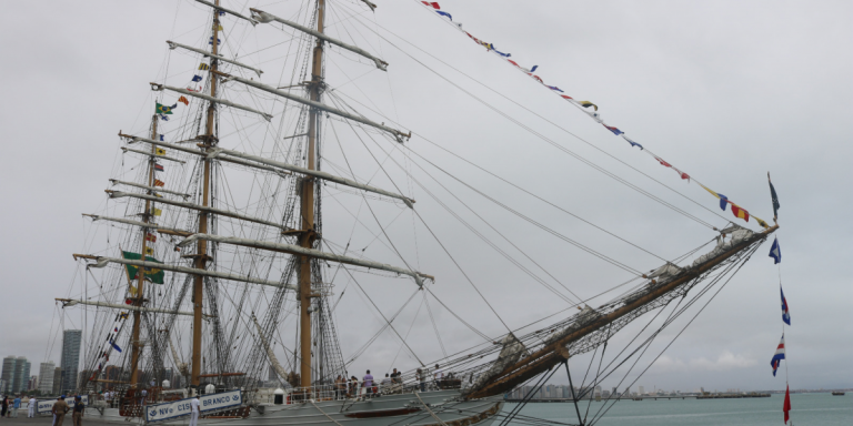 Cisne Branco: A majestade dos mares desembarca em Fortaleza