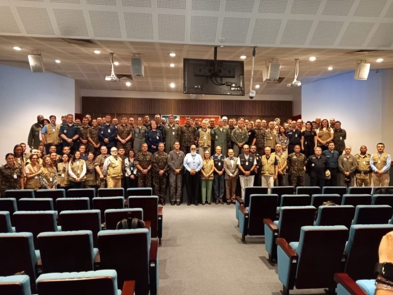 Chefe do Estado-Maior do CMA ministra palestra para alunos da ESG