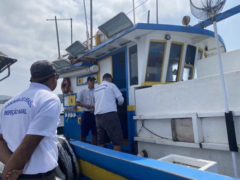 Segurança em Alto Mar: Ações de Fiscalização em Cabo Frio