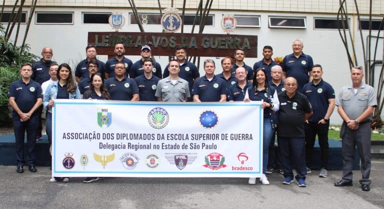 ADESG-SP Realiza Visita à Escola de Guerra Naval