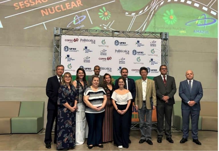 UFRJ realiza Sessão de Cinema Nuclear com a participação de representantes da Marinha e membros do setor