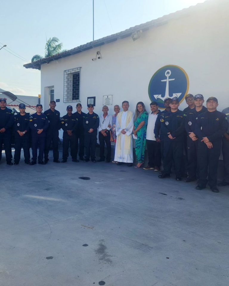 Agência Fluvial de Penedo recebe inédita visita do Serviço de Assistência Religiosa