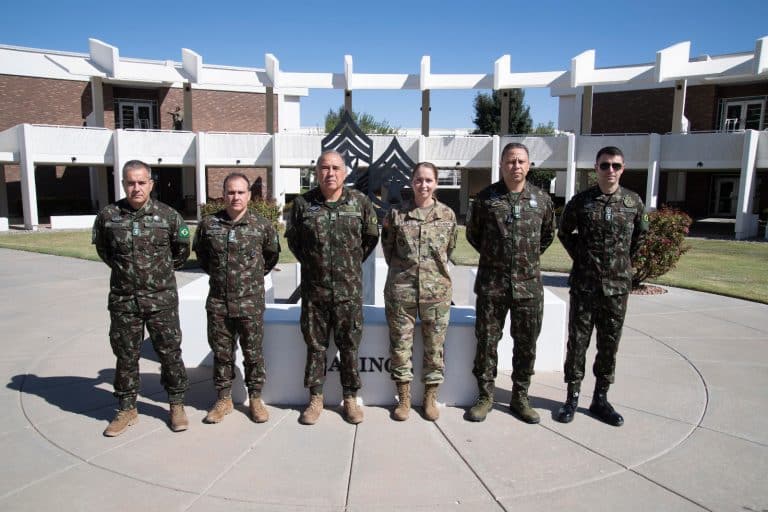 Diplomacia: O Elo entre o Exército Brasileiro e o Exército dos EUA