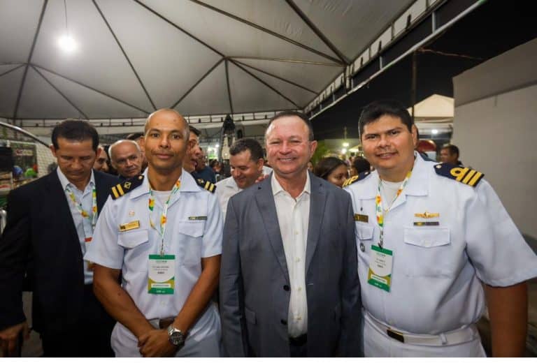 Marinha do Brasil marca presença na maior feira de negócios do Maranhão