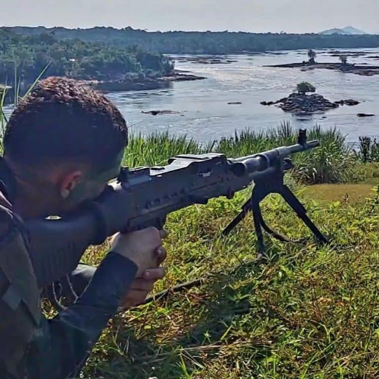 Operação Amazônia 2023: A Dedicação Inabalável do Exército na Proteção da Floresta