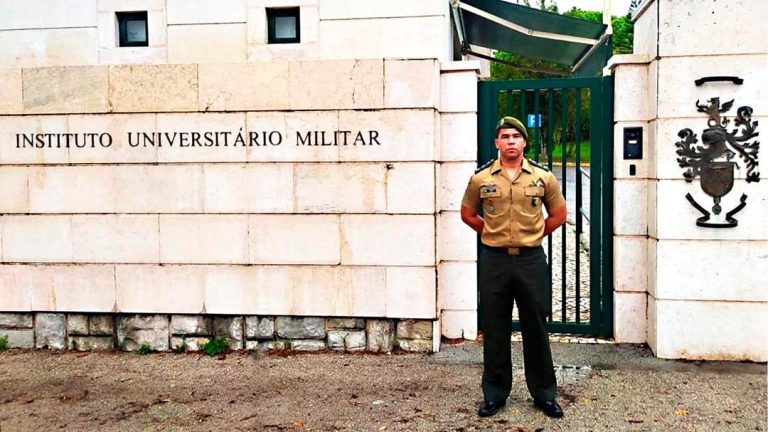 Instrutor Brasileiro Capacita-se em Cooperação Civil-Militar em Portugal