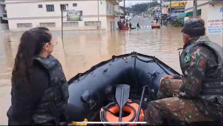 Forças Armadas em Ação: Solidariedade e Ajuda Humanitária no Sul do Brasil