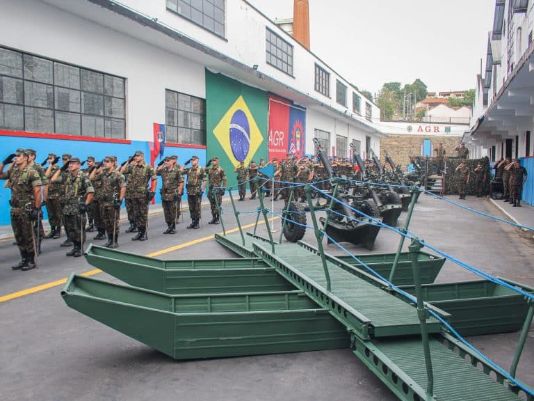 Arsenal de Guerra do Rio: Tecnologia e Dedicação em Prol da Defesa Nacional