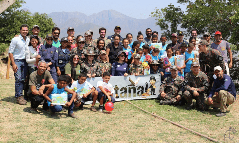 Marinha e Comunidades Ribeirinhas: União pela Educação Ambiental no Pantanal