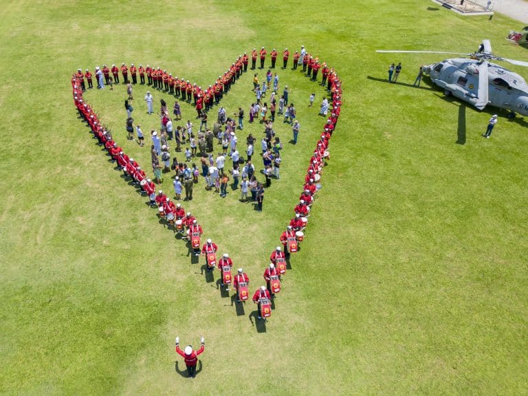 Marinha do Brasil: Promovendo Inclusão Social com “Um dia de Fuzileiro Naval e Marinheiro”