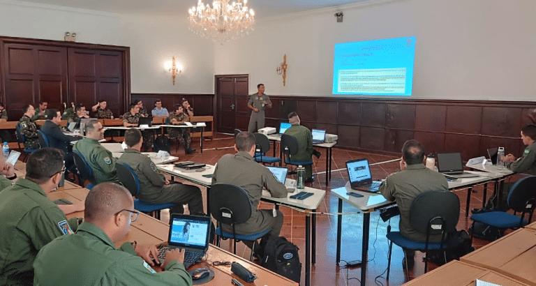 Esquadrão HU-41 Marca Presença na 23ª Reunião de Gerenciamento do Projeto H-XBR