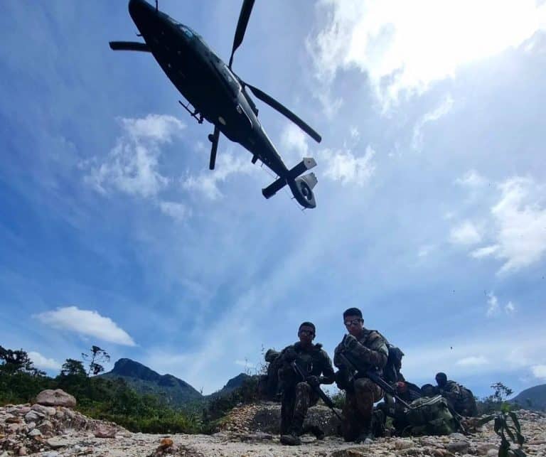 Operação Amazônia: Missão Arriscada nas Selvas
