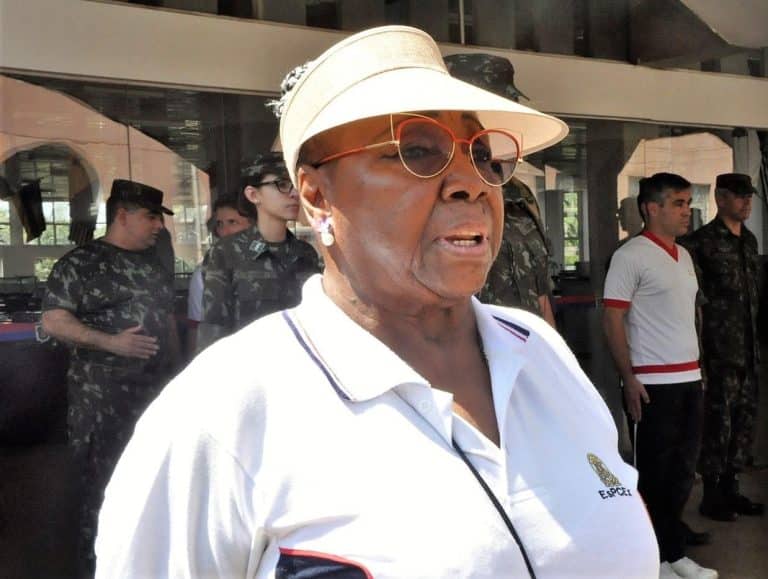 EsPCEx Presta Homenagem à Tia Odette, Exemplo de Dedicação e Inspiração