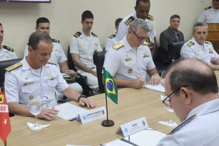 Parceria Estratégica: Escola Superior de Guerra e Centro de Instrução Almirante Sylvio de Camargo Unem Forças