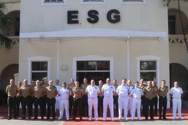 Formação de Líderes Militares: CEPOG Conclui sua Terceira Edição do Ano na ESG