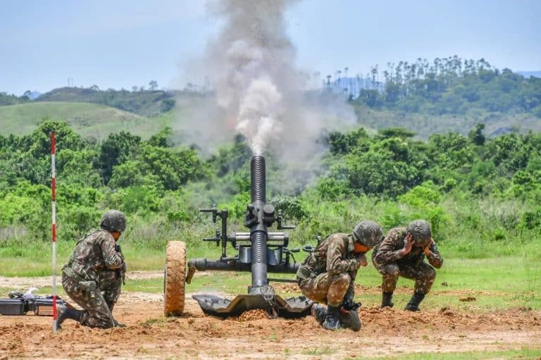 Conclusão da OPERAÇÃO MEMBECA: Último Dia de Treinamento Intensivo da 1ª Divisão de Exército