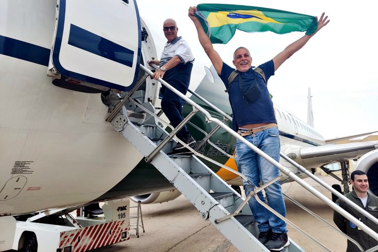 Missão Humanitária: Repatriação de Brasileiros no Oriente Médio