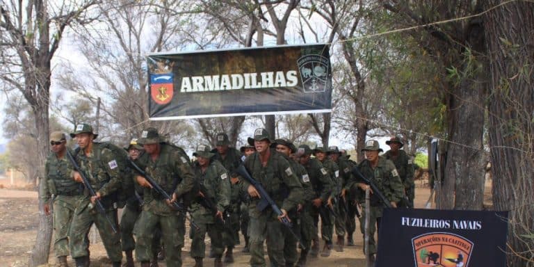 Especialização em Terreno Hostil: Fuzileiros Navais e PMs Concluem Estágio de Operações na Caatinga