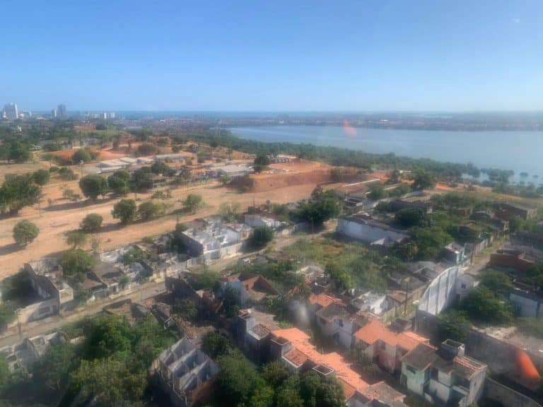 Intervenção da Defesa Civil Nacional e do Serviço Geológico em Situação de Risco no Mutange, Maceió