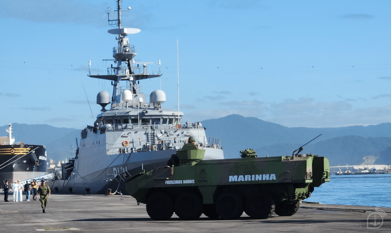Saiba como é a atuação da Marinha na GLO do MAR em Santos