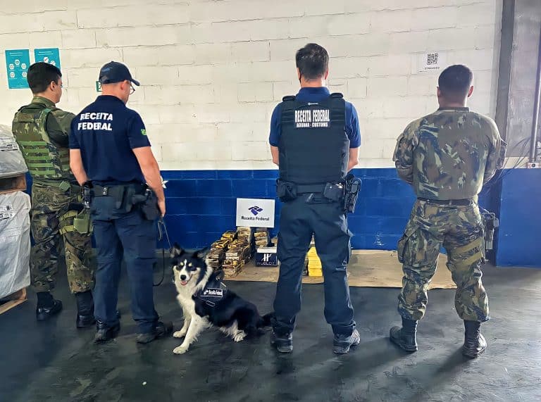 Operação Ponte Aérea e Receita Federal Apreendem 127 kg de Drogas no Aeroporto de Guarulhos