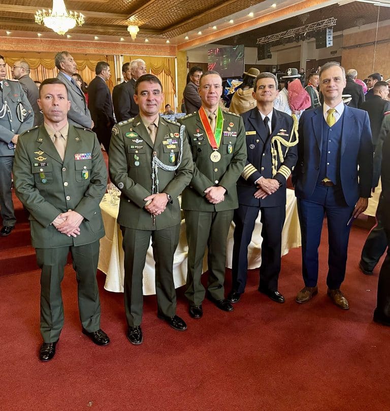 Militar Brasileiro Conquista Reconhecimento em Curso de Altos Estudos na Bolívia