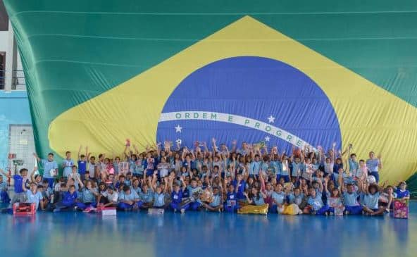 Organizações Militares da FAB Promovem Natal Solidário para Alunos do PROFESP