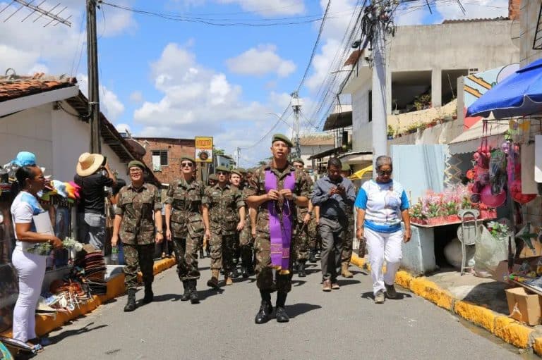 Devoção e Tradição: A Emocionante Peregrinação do CMNE ao Morro da Conceição em Recife