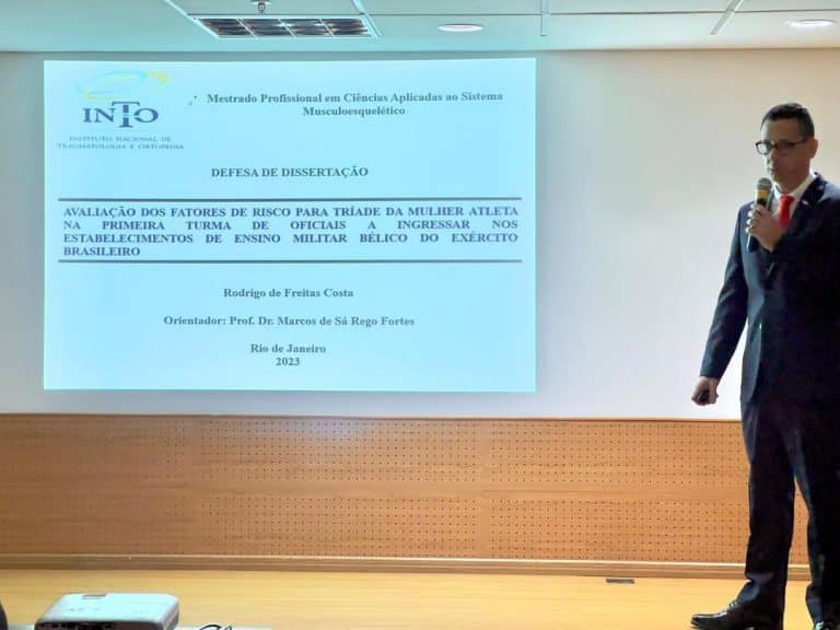IPCFEx Celebra Sucesso Acadêmico: Cap Freitas Costa Aprovado em Mestrado com Pesquisa Inovadora