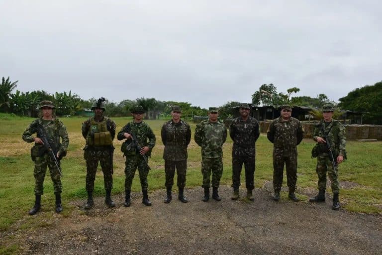 Visita Estratégica do Comandante da 16ª Brigada de Infantaria de Selva à La Pedrera, Colômbia