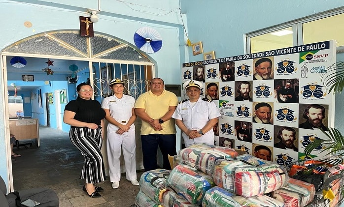 Solidariedade Naval: Comando do 9º Distrito Naval Auxilia Instituições Sociais em Manaus