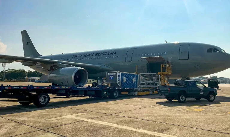 Terceiro Voo de Repatriação de Brasileiros em Gaza Parte do Rio com Ajuda Humanitária