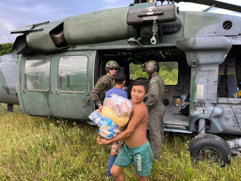 Forças Armadas Ampliam Assistência Humanitária aos Yanomami com 15 Mil Novas Cestas de Alimentos